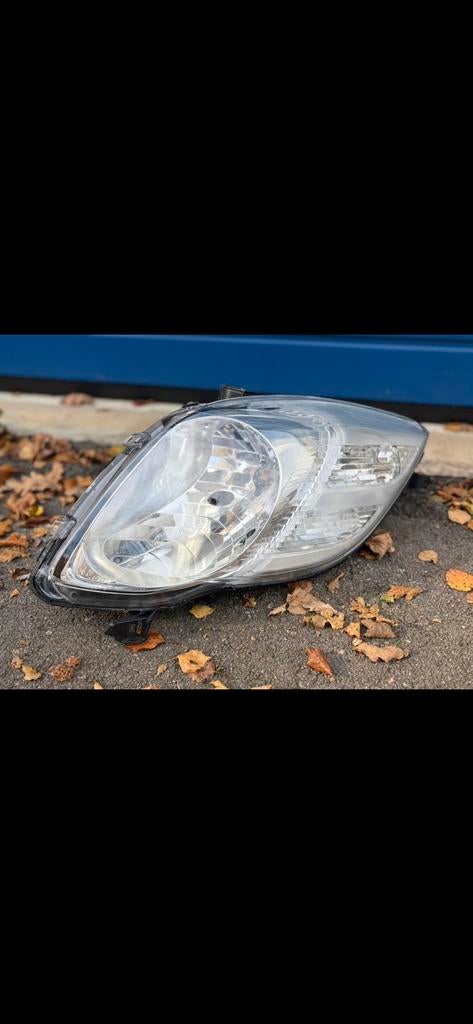 Toyota Yaris - phare gauche - Valeo - nouveau, Autos : Pièces & Accessoires, Enlèvement, Toyota