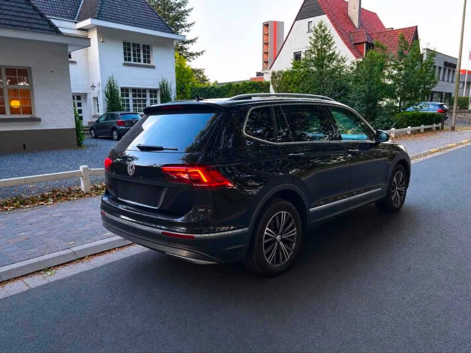 2018 Volkswagen Tiguan 1.4 TSI Allspace Auto, Auto's, Automaat, Gebruikt, Bedrijf, Overige carrosserie