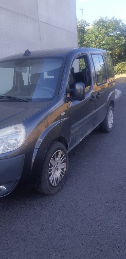 FIAT DOBLO 7 ZITPLAATS AIRCO 2009 DIESEL, Autos, Fiat, Achat, Doblo, Diesel, Particulier