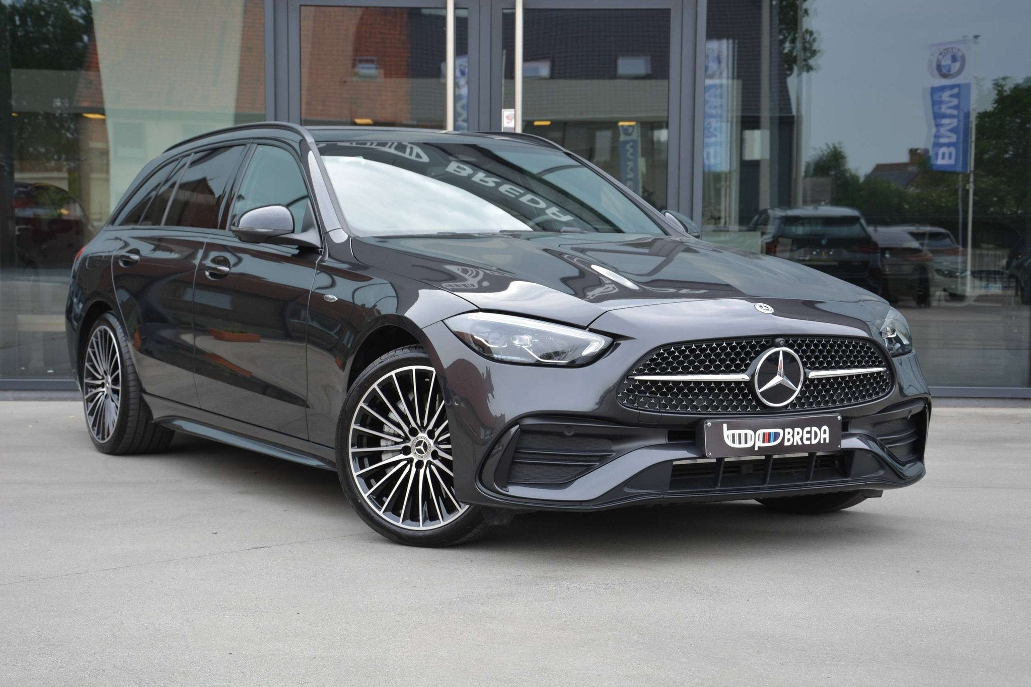 Mercedes-Benz C-Klasse 300 e Break AMG-Line/Pano/Burmester/3, 230 kW, Gebruikt, Zwart, 4 cilinders