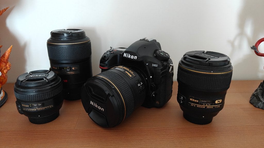 Nikon D850 + lenzen, Audio, Tv en Foto, Fotocamera's Digitaal, Spiegelreflex, Ophalen of Verzenden, Zo goed als nieuw, Nikon