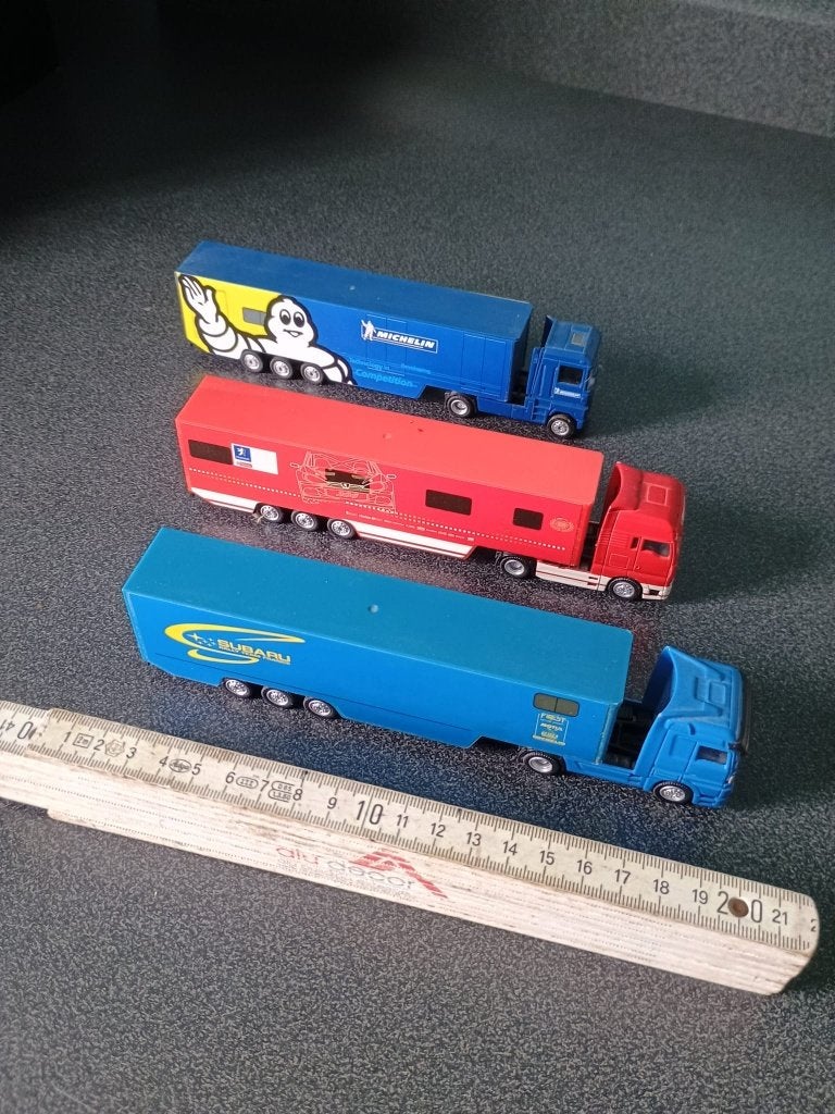 Miniatuur vrachtwagens, Ophalen