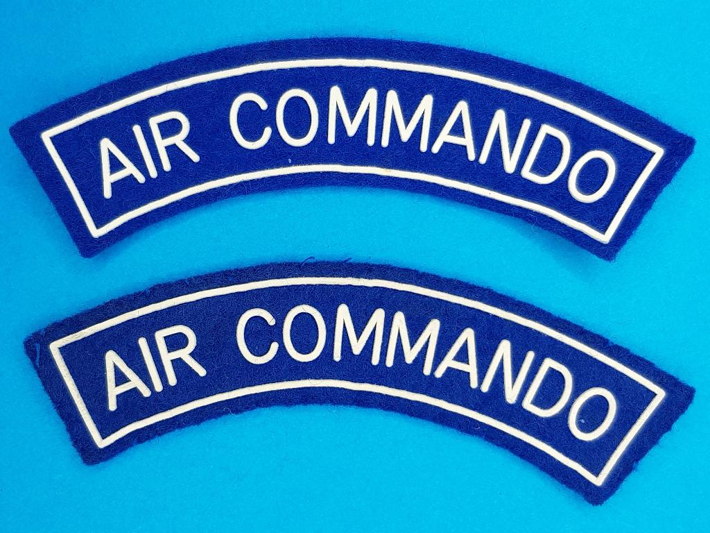 Belgian Air Force Shoulder Titles Pair Air Commando ( B72 ), Verzamelen, Ophalen of Verzenden, Luchtmacht, Embleem of Badge