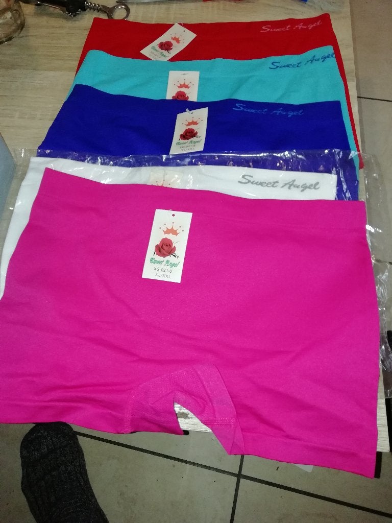 VROUW, Kleding | Dames, Ondergoed en Lingerie, Ophalen of Verzenden, Broekje of Short