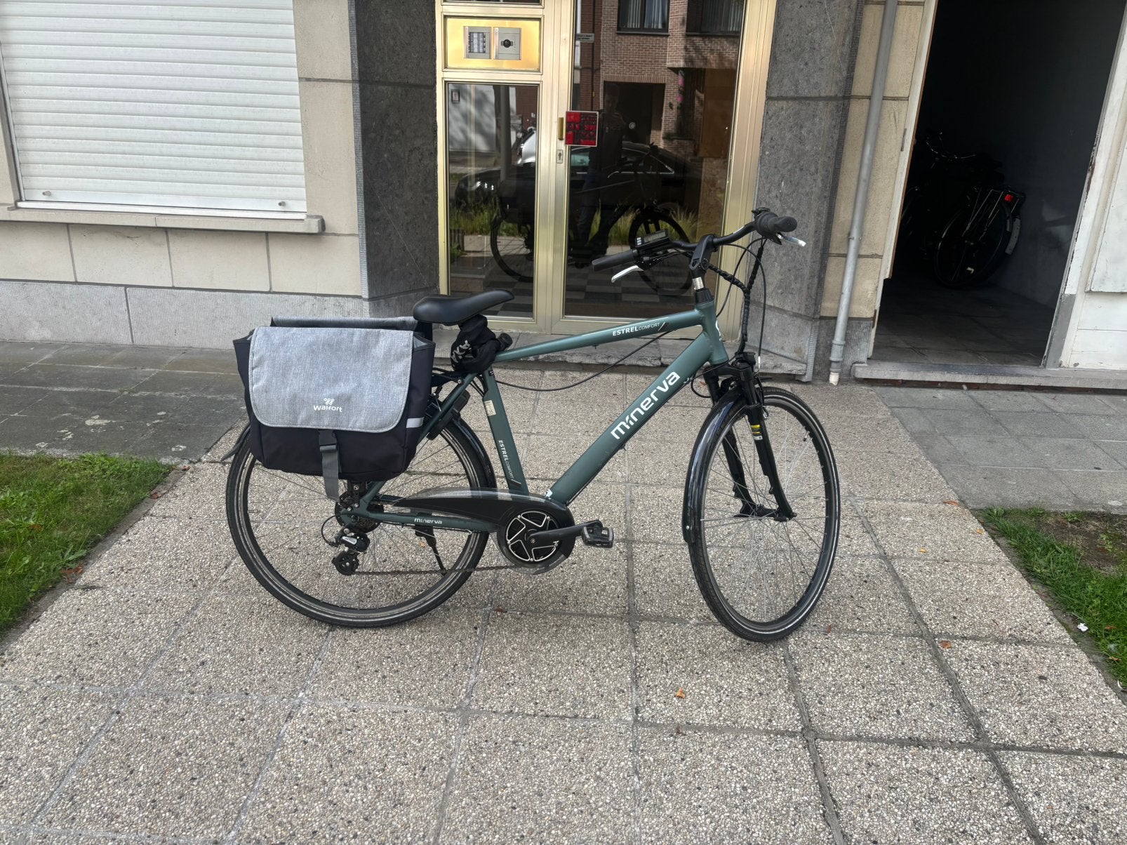 Minerva elektrische herenfiets, Fietsen en Brommers, Ophalen, Zo goed als nieuw