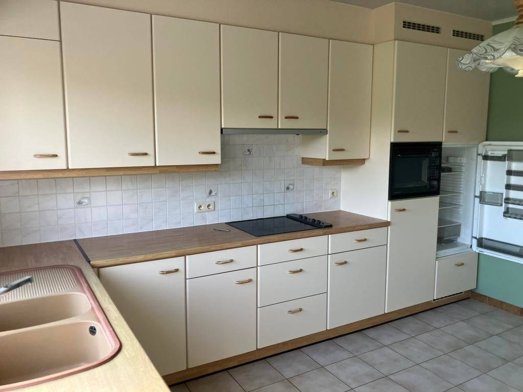 Gratis keuken - zelf af te breken, Ophalen, Gebruikt, Hoekkeuken, Kunststof