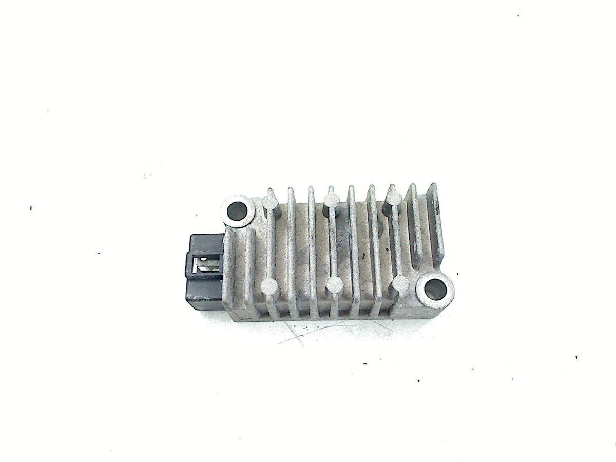 SPANNINGSREGELAAR Yamaha Neo's 50i 4T E3 09-17 (Neos), Fietsen en Brommers, Gebruikt, Customersupport@yamaha-motor.co.uk, Yamaha