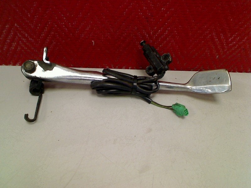 ZIJSTANDAARD Suzuki VZ 800 1997-2004 Marauder (VZ800), Dhr. S. di Majo, Gebruikt, Info@cama-motorparts.nl, P.J. Troelstraweg 8 8
3144 CX  MAASSLUIS, NL