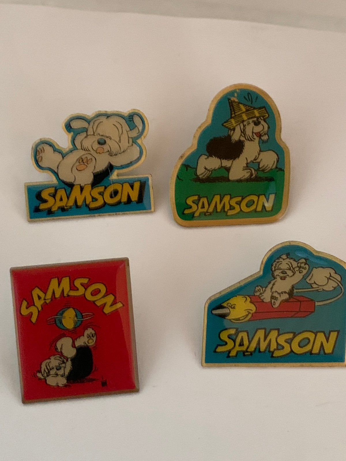 Lot van 4 retro Pins van Samson en Gert, Ophalen of Verzenden, Zo goed als nieuw
