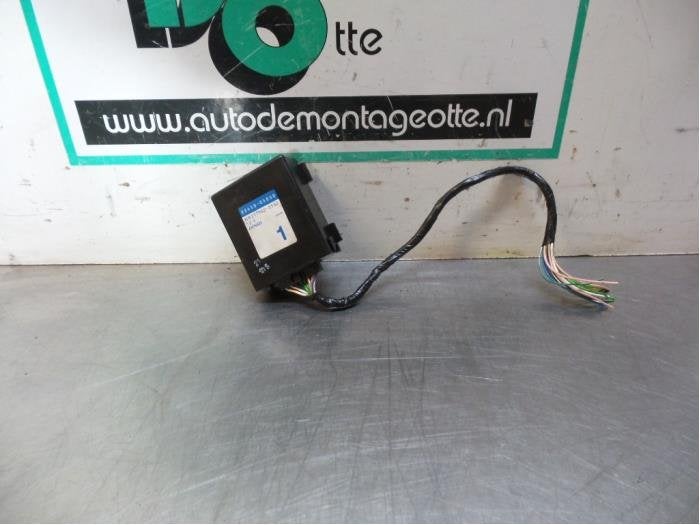 Module (divers) d'un Toyota Avensis (Avensis 97-), -, 3 mois de garantie, Toyota, Utilisé