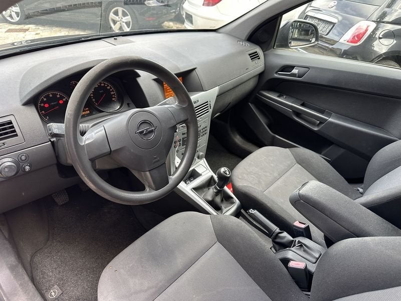 Opel Astra, Auto's, Voorwielaandrijving, Euro 5, Stof, Gebruikt