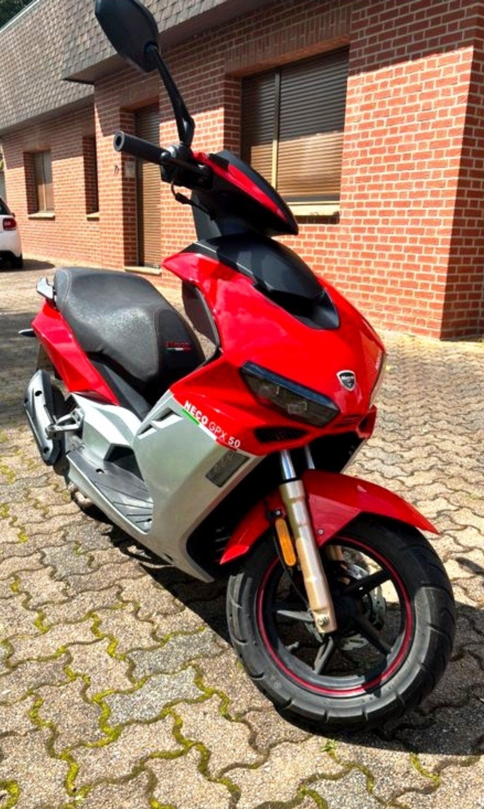 Scooter Neco GPX 49cc classe B, 2022, full LED, 45km/h, Vélos & Vélomoteurs, Scooters | Marques Autre, Comme neuf, Classe B (45 km/h)