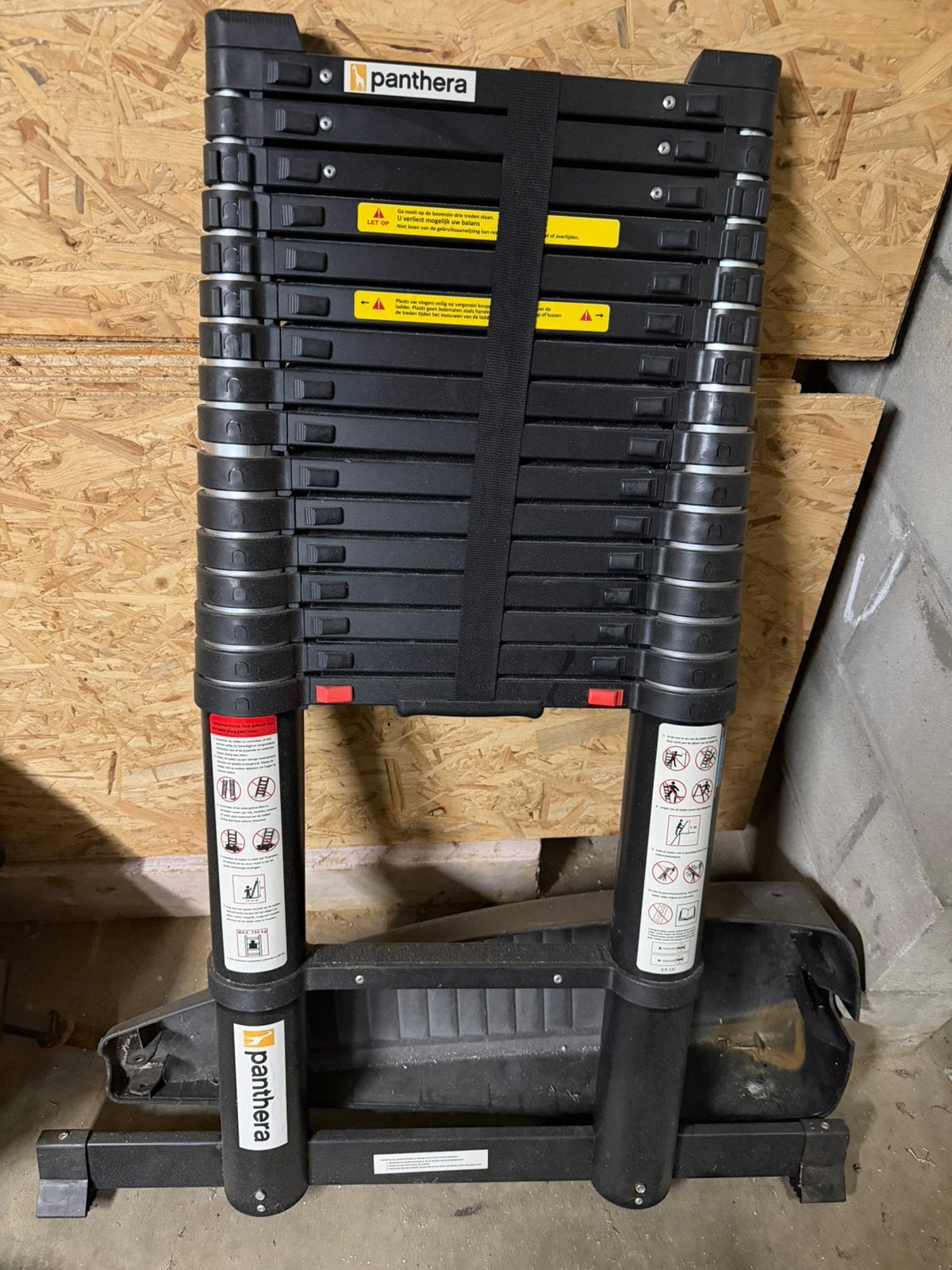 Panthera telescoopladder 5m, Doe-het-zelf en Bouw, Ladders en Trappen, Ophalen, Zo goed als nieuw