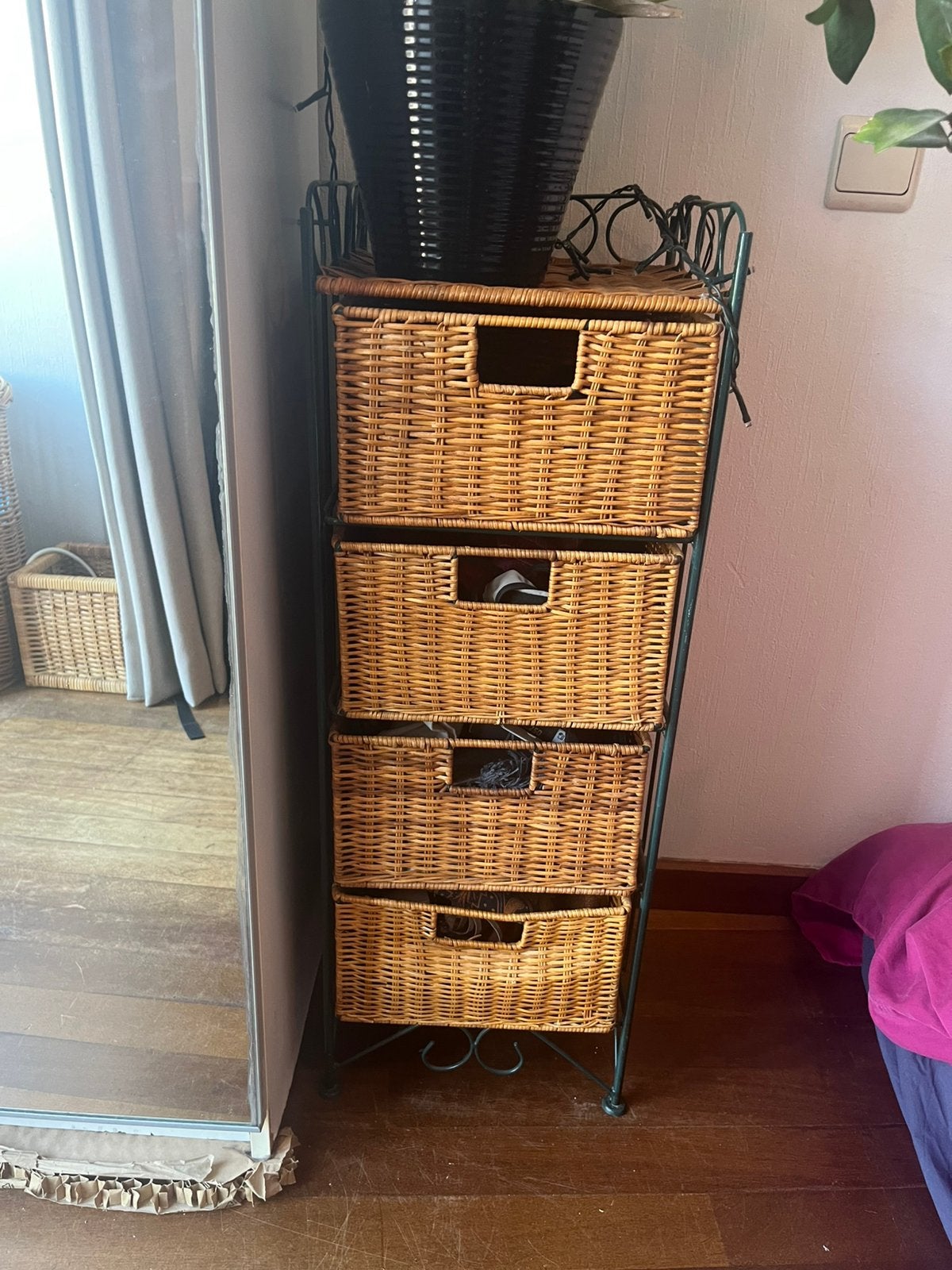Commode avec paniers en osier, Maison & Meubles, 3 ou 4 tiroirs, 25 à 50 cm, Moins de 100 cm, Enlèvement