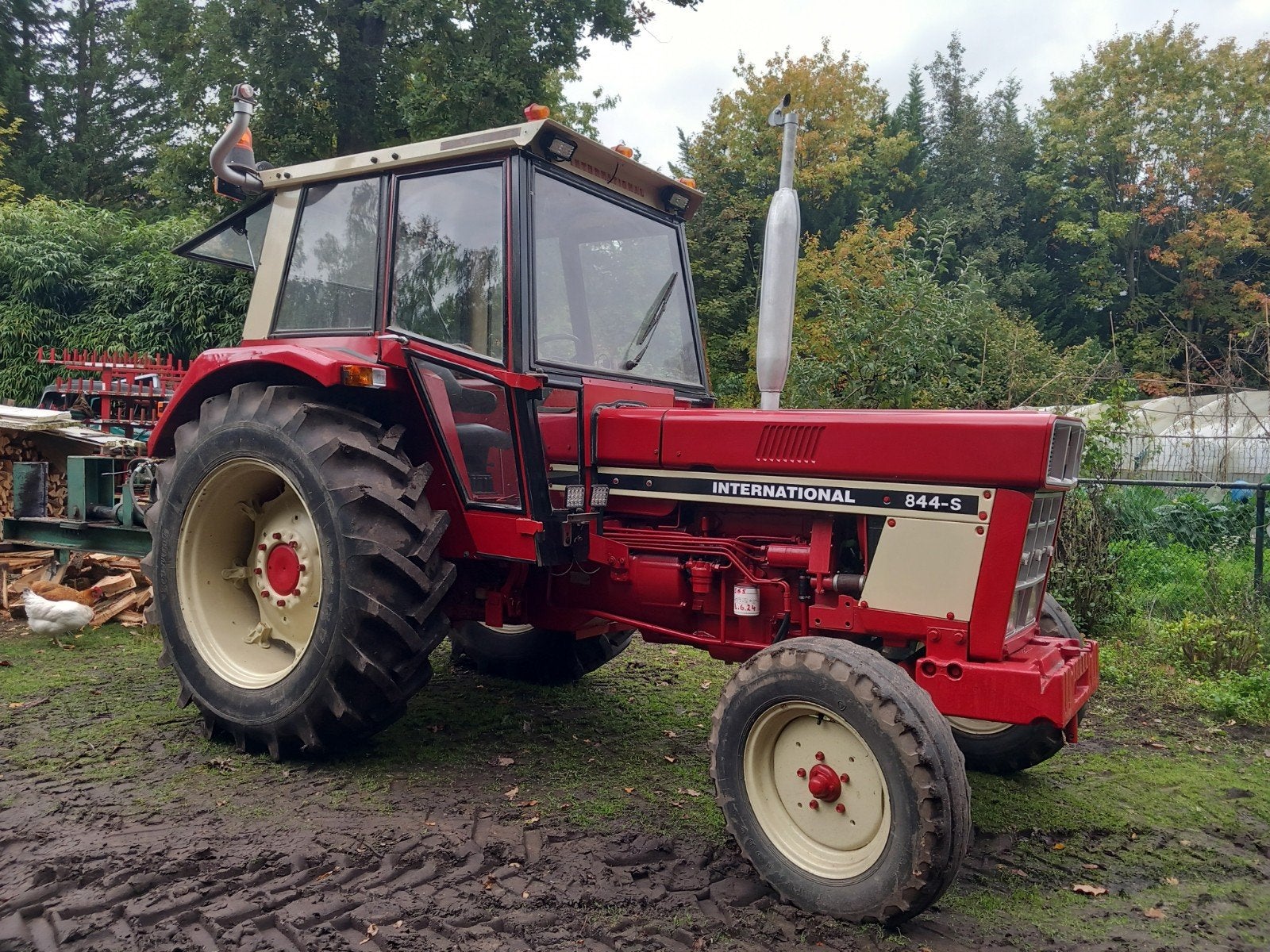 international 844s, Articles professionnels, Enlèvement, Utilisé, 80 à 120 ch