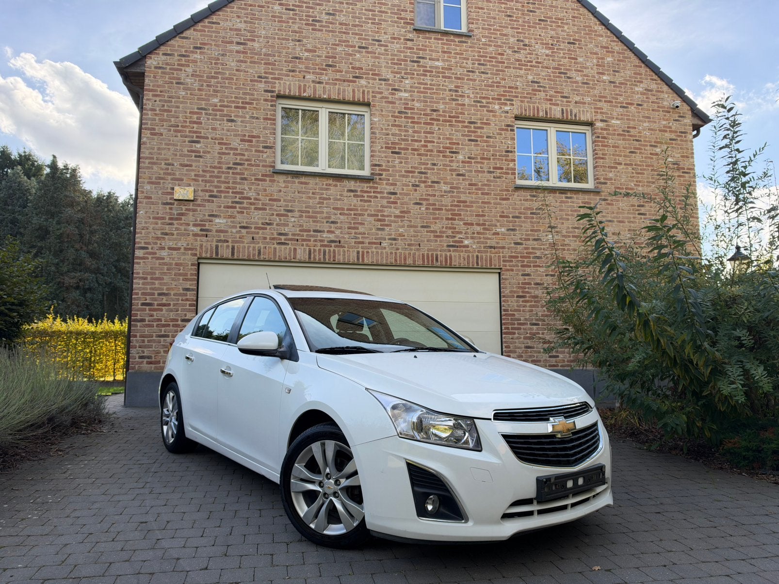 Chevrolet Cruze 1.4 Essence — Navi, cuir, toit ouvert, Autos, Cuir, Euro 5, Achat, Boîte manuelle