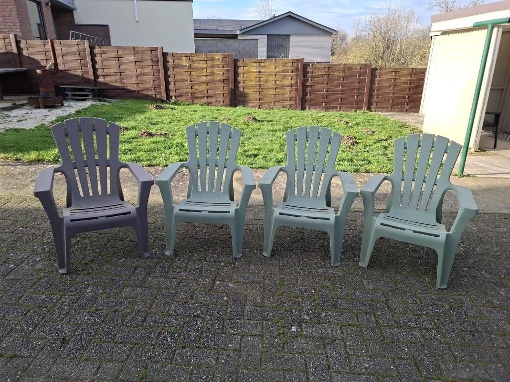 Set van 4 lounge tuinstoelen, Ophalen, Zo goed als nieuw, Plastic, Stapelbaar