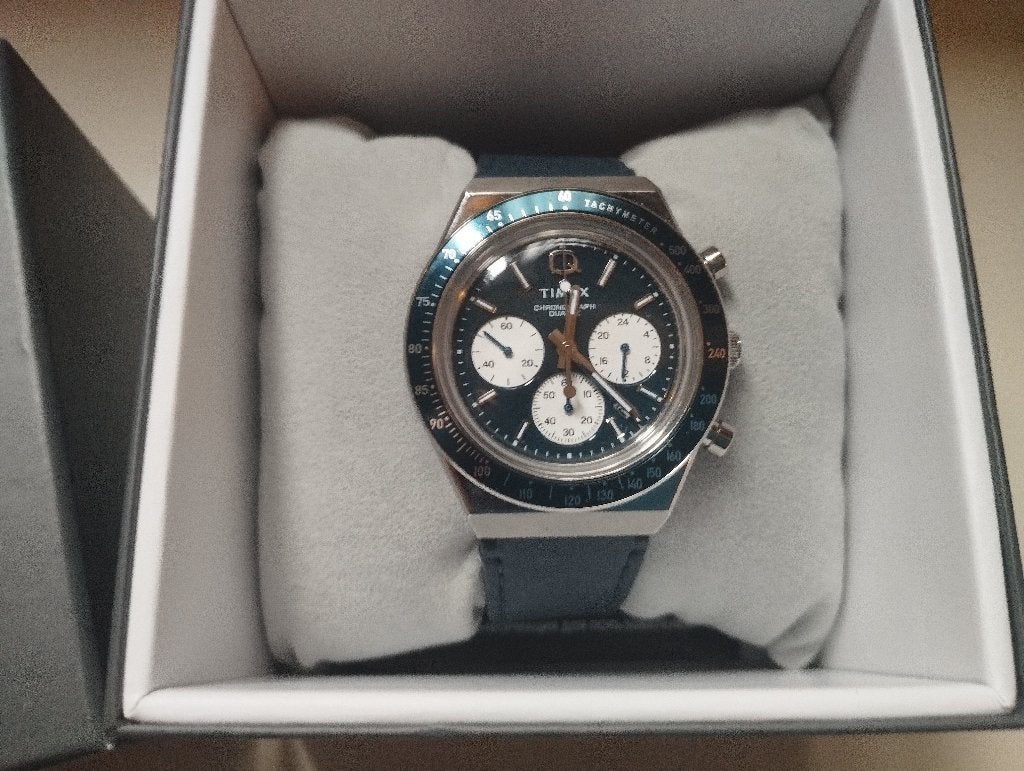 Montre Timex Q Chronograph, Bijoux, Sacs & Beauté, Montre-bracelet, Autres marques, Cuir, Enlèvement