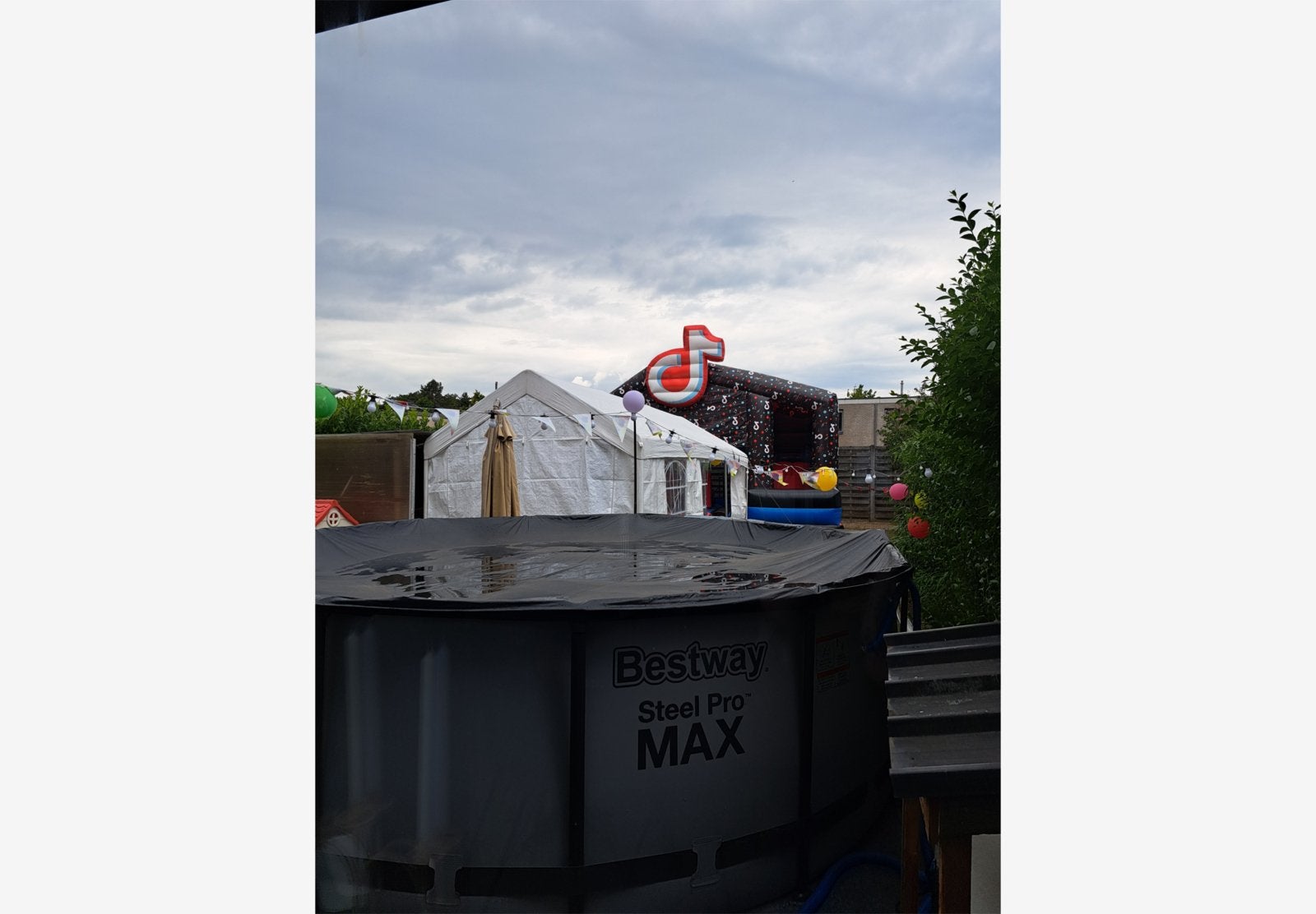 Partytent 3x6m dikke buizen zie omschrijving, Ophalen of Verzenden, Zo goed als nieuw, Partytent