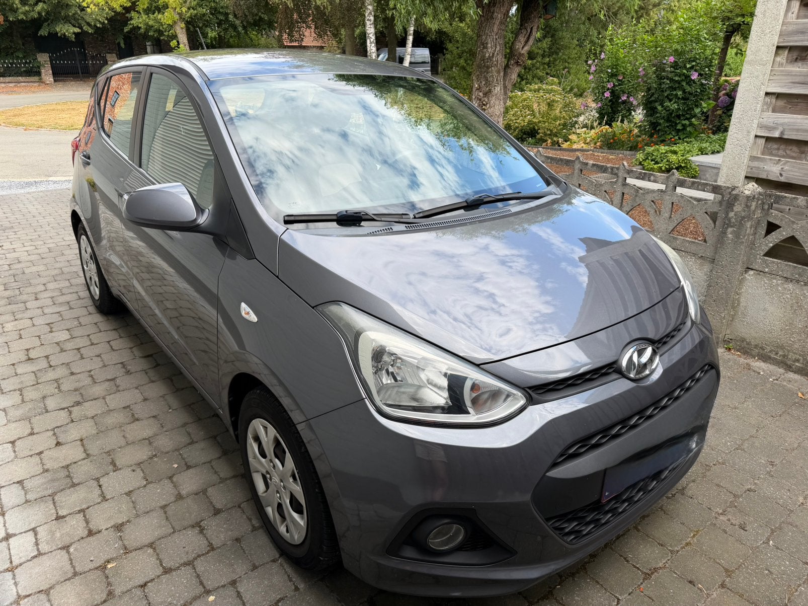 Hyundai i10 grijs met airconditioning, Autos, Achat, 998 cm³, 48 kW, 5 portes