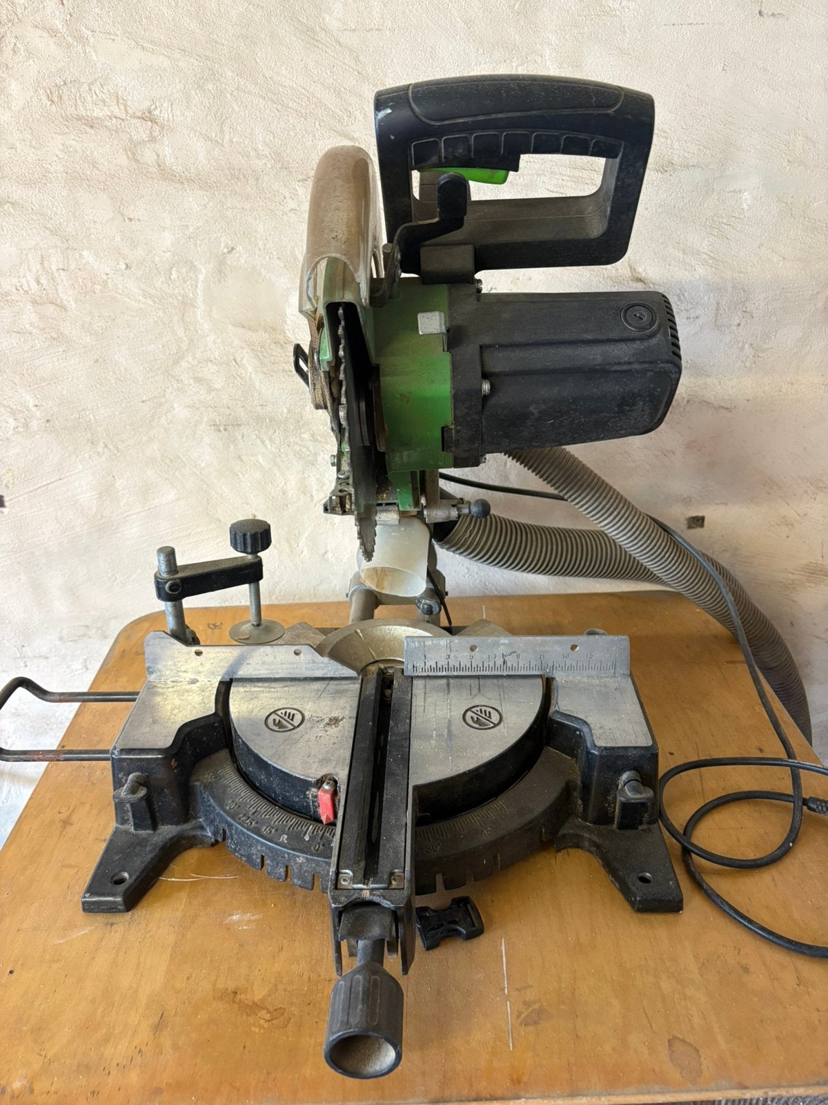 stevige professionele afkortzaag/verstekzaag, Doe-het-zelf en Bouw, Gereedschap | Zaagmachines, Ophalen, Gebruikt, Afkortzaag