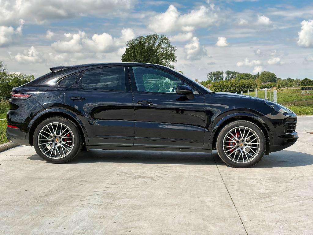Porsche Cayenne coupé 3.0i - 2020 - 67586km, Auto's, Porsche, Automaat, Cayenne, Zwart, Leder
