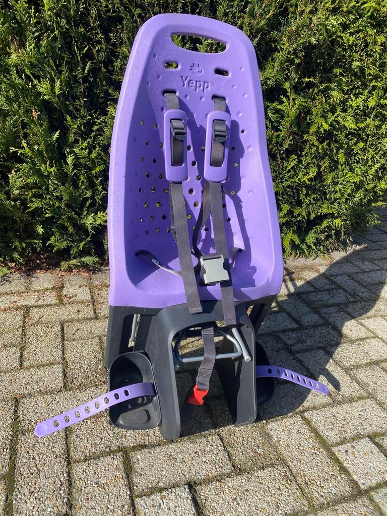 Hip fietsstoeltje YEPP maxi easyfit voor op e-bike, Fietsen en Brommers, Fietsaccessoires | Fietsstoeltjes, Ophalen, Zo goed als nieuw