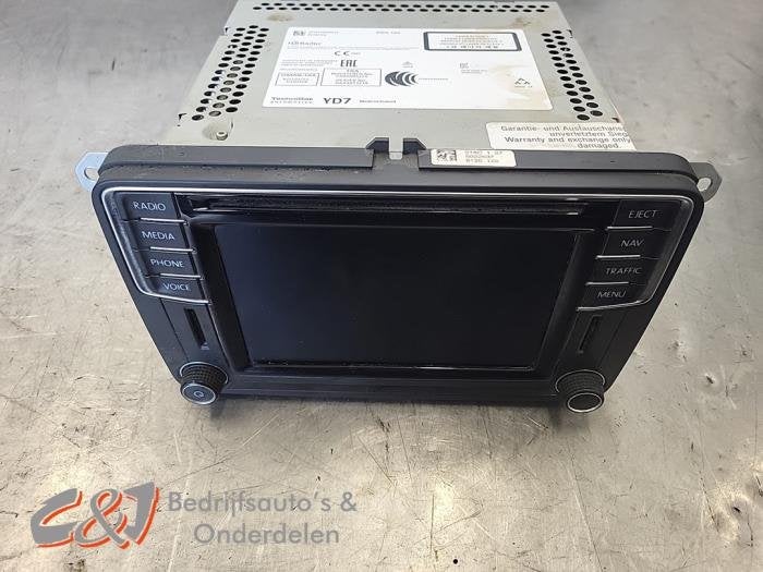 Navigatie Display van een Volkswagen Caddy, Gebruikt, -, Volkswagen, -