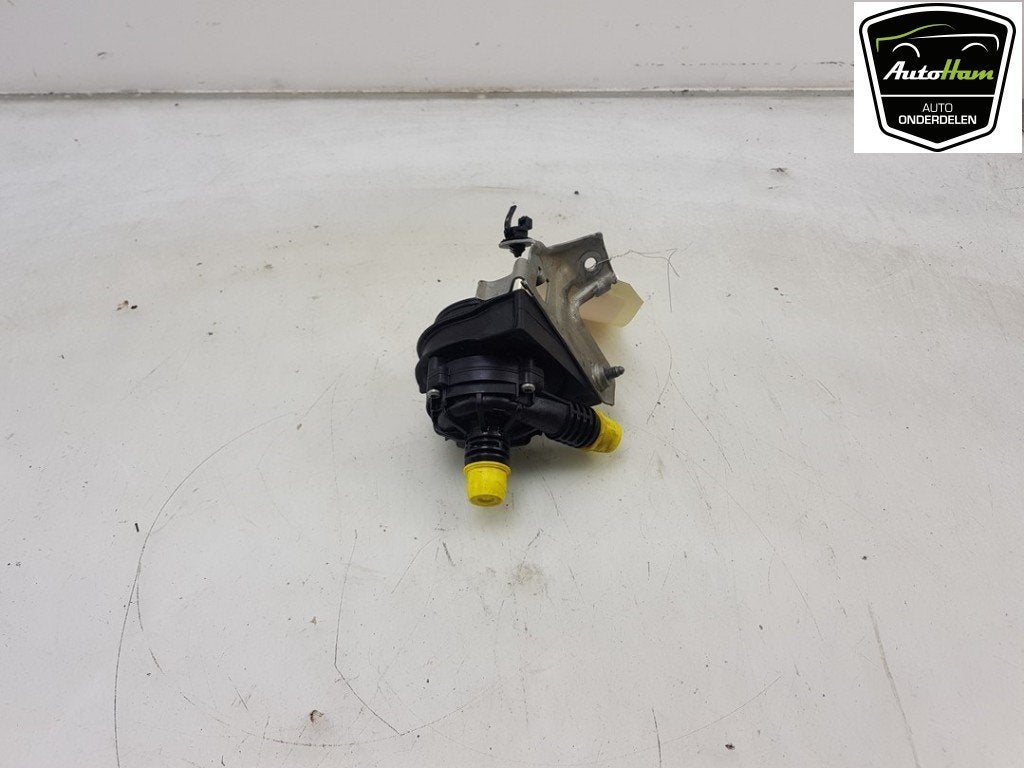 EXTRA EAU POMPE Mini Clubman (F54) (01-2014/02-2024), Robert Bosch AG, Robert-Bosch-Allee 1
74232  Abstatt, DE, Engineering@bosch.com