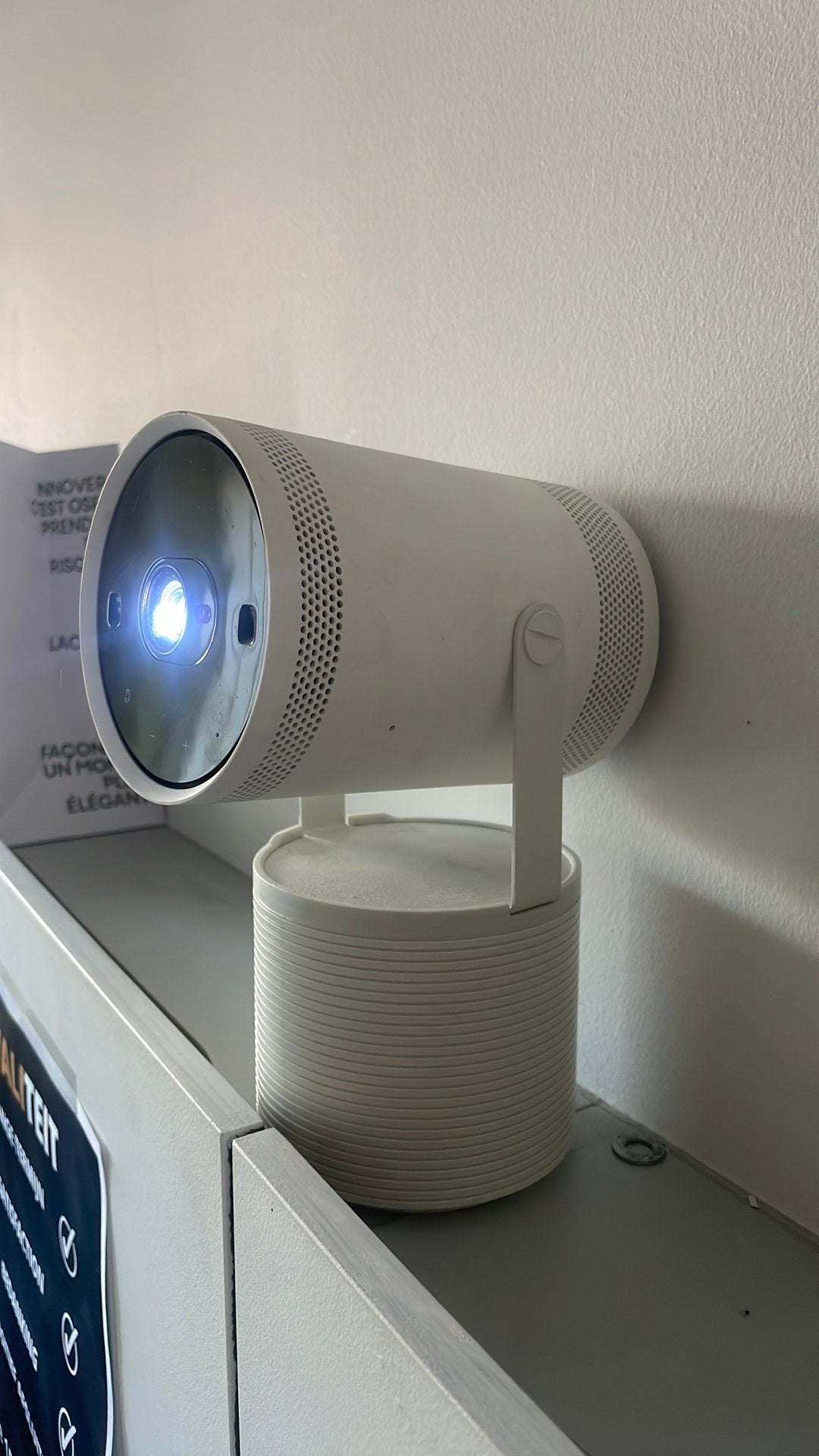 Samsung Freestyle Gen 2, Enlèvement ou Envoi, Comme neuf