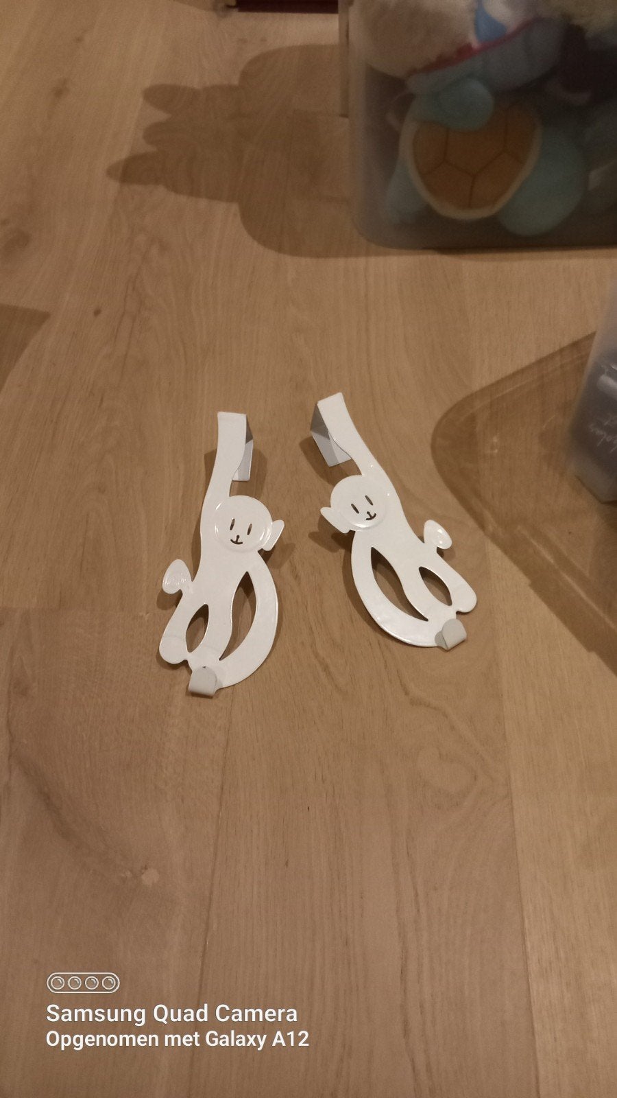 Kleding hangerd voor kinderen, Enlèvement, Enfants