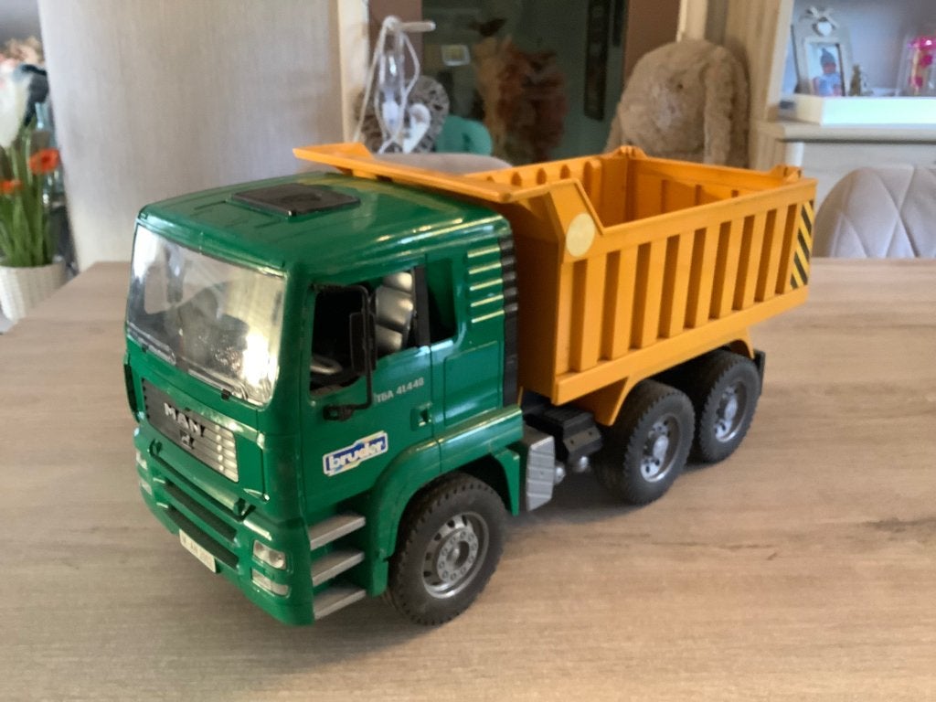 Bruder MAN kiepwagen (22x45 cm), Kinderen en Baby's, Ophalen of Verzenden, Gebruikt