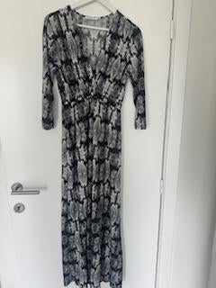 strijkvrij maxi kleed Snake maat M - 40 nieuw, Ophalen of Verzenden, Nieuw, Maat 38/40 (M)