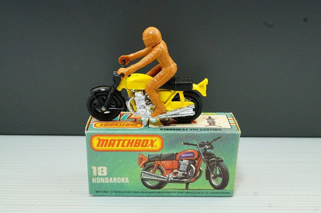 Boîte d'allumettes 1-75 18f Hondarora jaune/mar Rider « L », Hobby & Loisirs créatifs, Voitures miniatures | Échelles Autre, Comme neuf