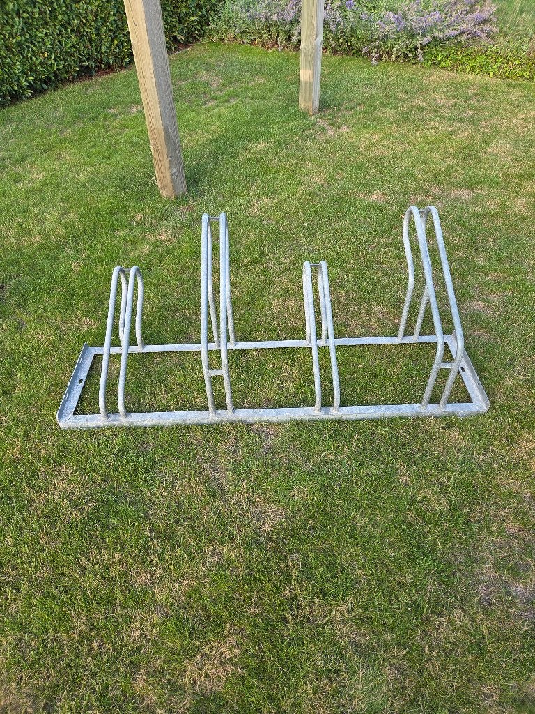 Fietsrek voor 4 fietsen, Ophalen, Zo goed als nieuw