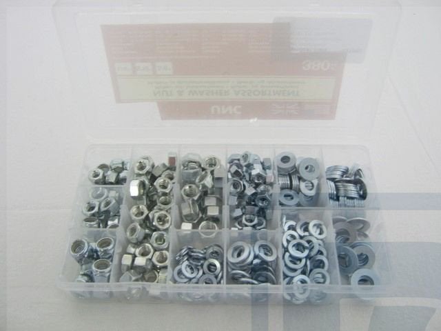 Volvo Moeren assortiment UNC revetten & veerringen 1/4+5/16+, Autos : Pièces & Accessoires, Autres pièces automobiles, Neuf, Enlèvement ou Envoi