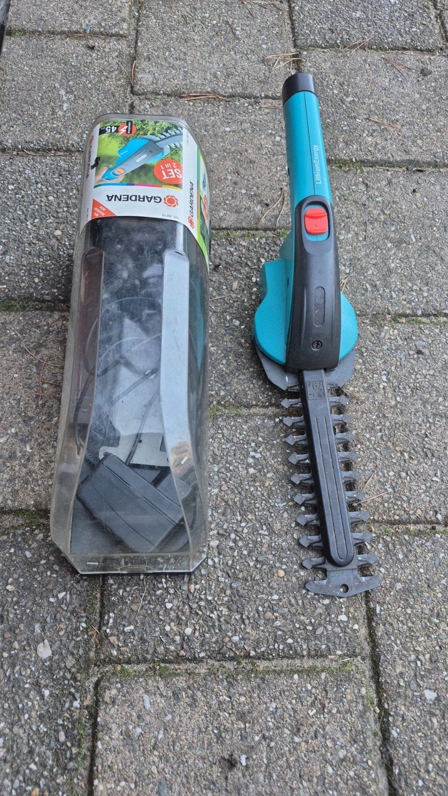 heggeschaar voor buxus en kanten, Ophalen, Gebruikt, Accu, Gardena
