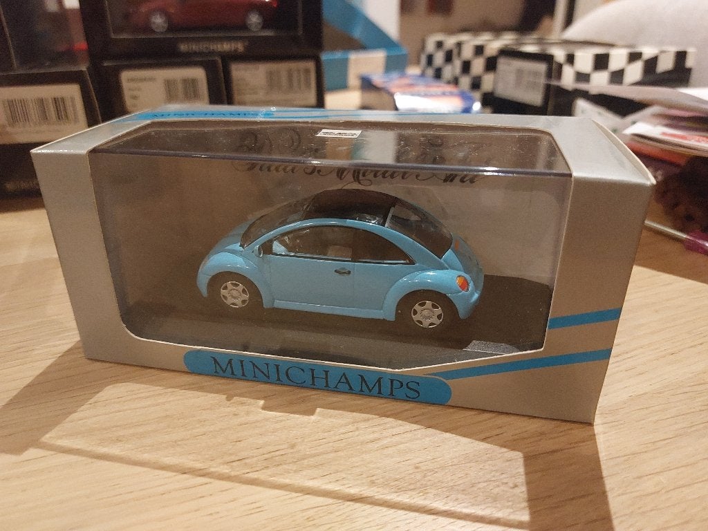 Minichamps VW Concept car saloon 1994 Blue 1/43, Enlèvement ou Envoi, Neuf, Voiture, MiniChamps