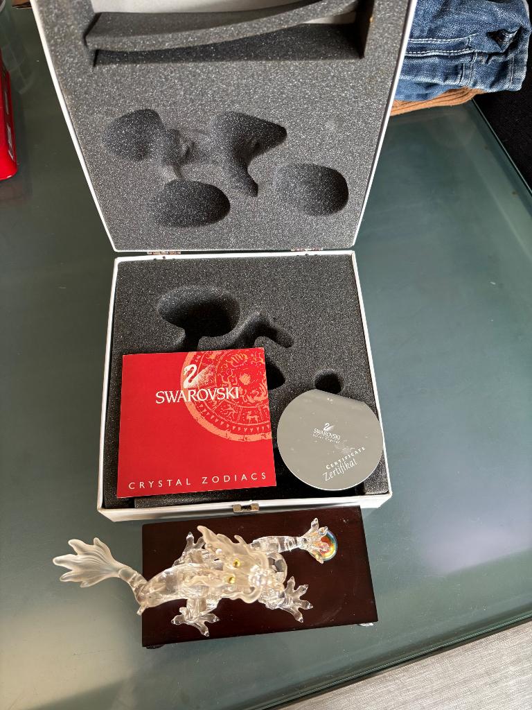 Swarovski draak met certificaat, Ophalen, Zo goed als nieuw