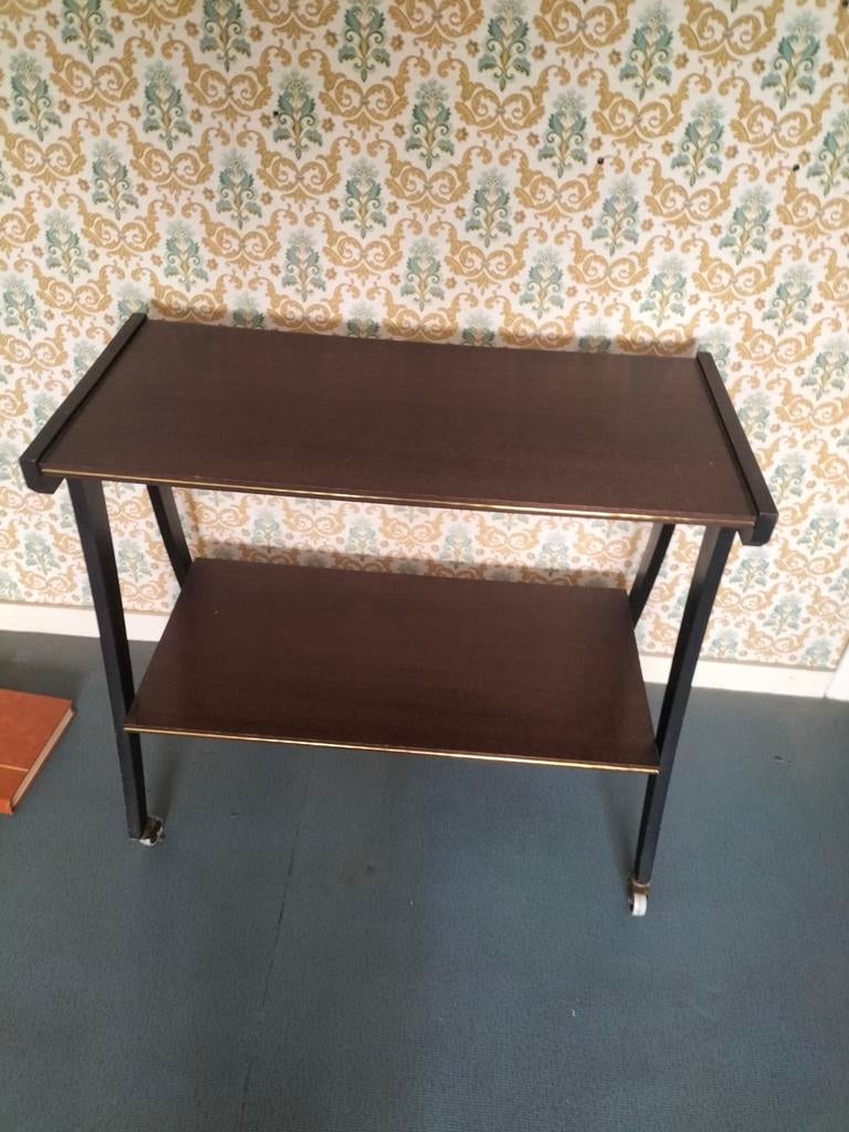 Table TV vintage sur roulette parfait état, Enlèvement