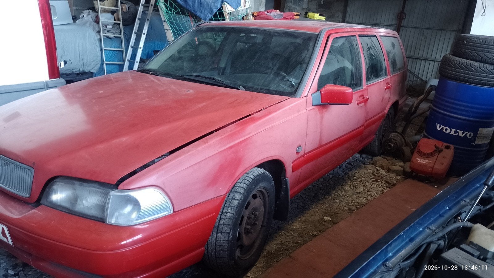Volvo V70 tdi 1997, Rouge, Achat, 5 cylindres, Particulier