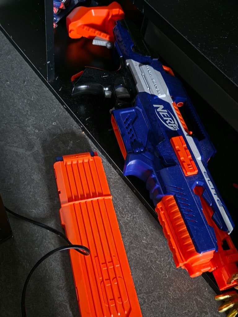 Nerf gun cs-18 automatic, Kinderen en Baby's, Speelgoed | Buiten | Actiespeelgoed, Ophalen of Verzenden, Zo goed als nieuw