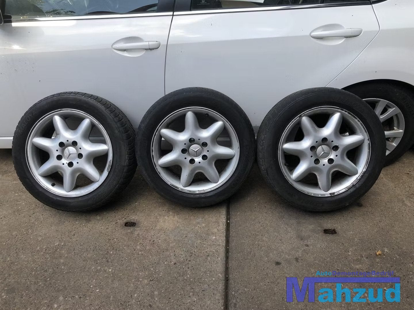 MERCEDES SLK R170 Velgen 3 stuks 16 inch 5x112, Gebruikt, Mercedes-Benz AG, Mercedes-Benz, Mercedesstrasse 120
70372  Stuttgart, DE