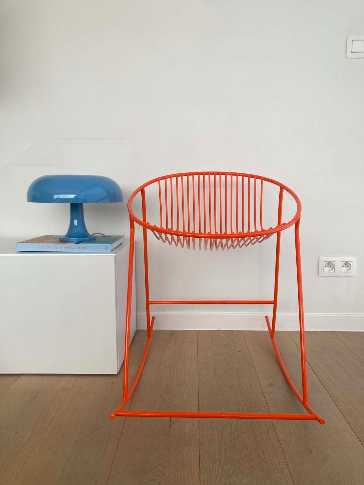 Fauteuil à bascule Shell — Equilibri -Viewport Studio, Maison & Meubles, Neuf, Autres couleurs, Equilibri, Enlèvement