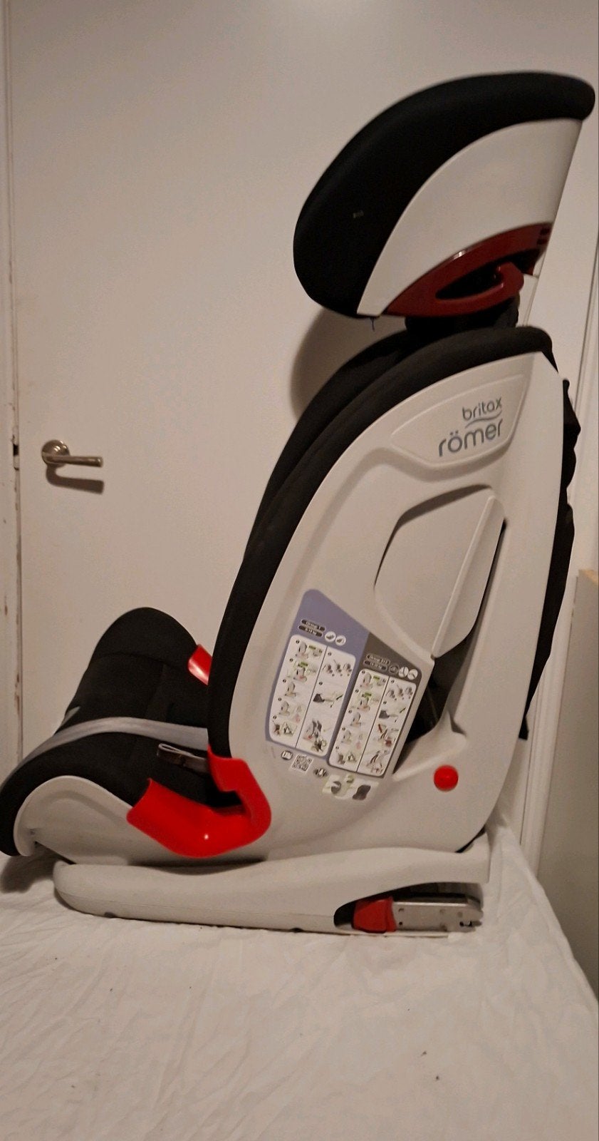 autostoel . zwart, Kinderen en Baby's, Ophalen, Romer, Autogordel of Isofix, Gebruikt