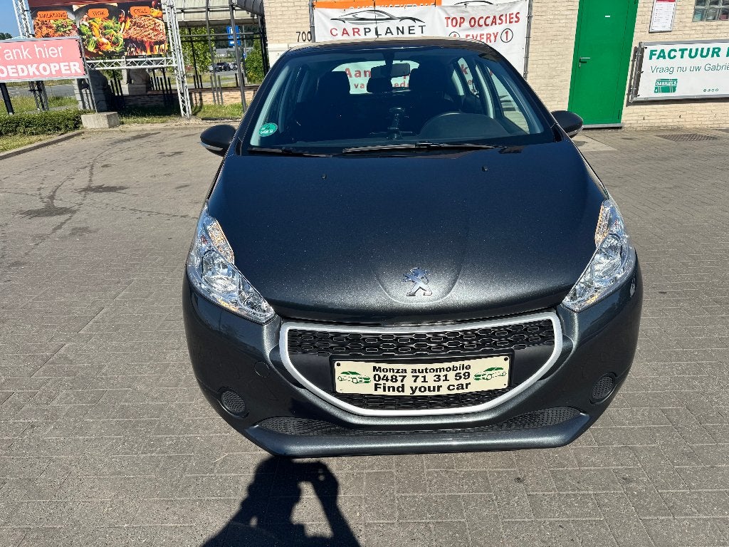 PEUGEOT 208, Voorwielaandrijving, Stof, 1199 cc, https://public.car-pass.be/vhr/74ccb3cb-7669-43bb-9006-e34946b9791b