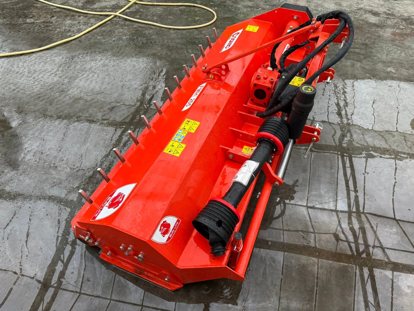 Faucheuse à fléaux Cosmo FMH205 l'état neuf, jamais utilisée, Enlèvement ou Envoi