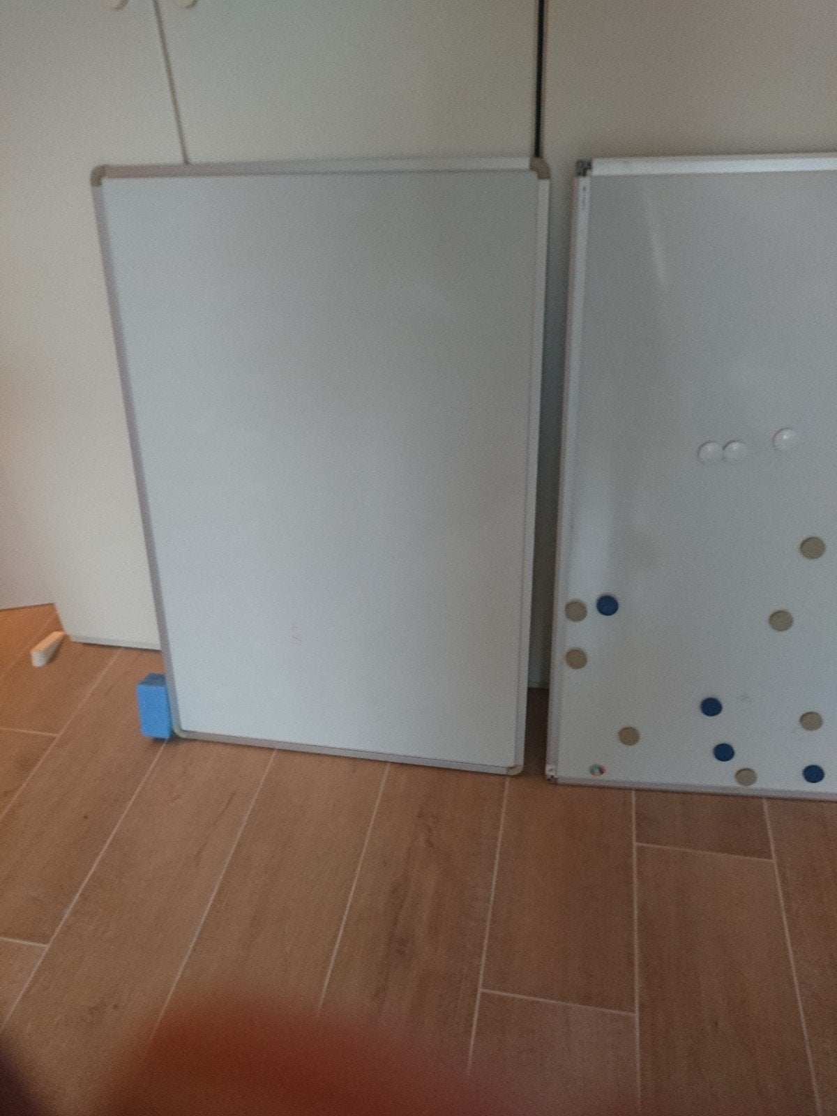 Magneet en whiteboard, Ophalen, Whiteboard