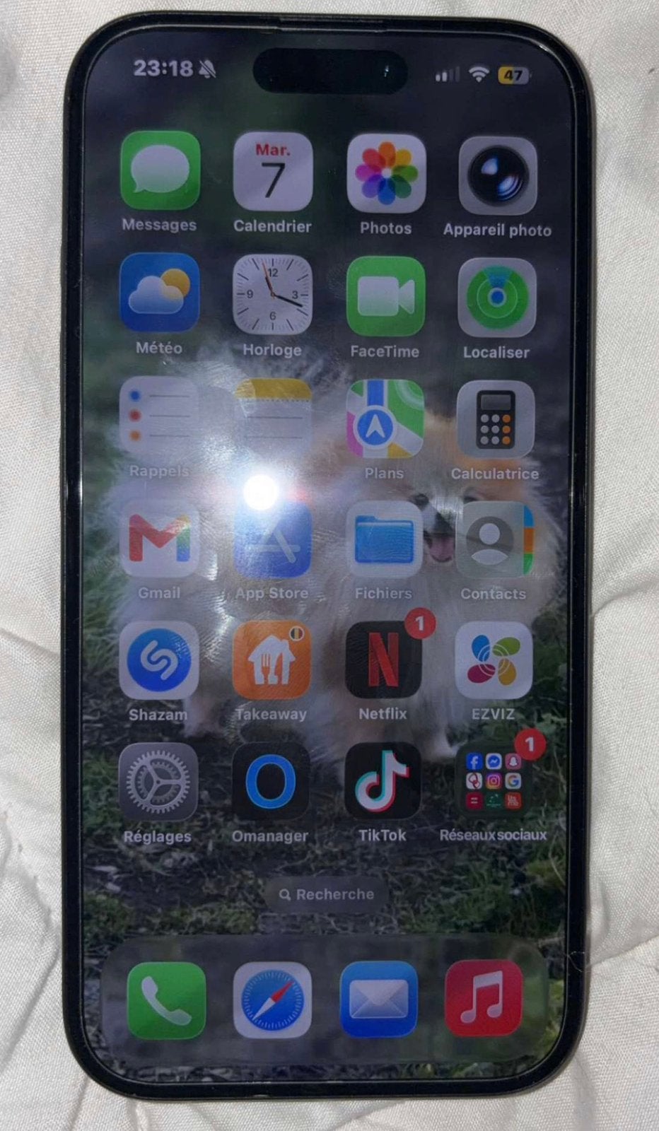 Iphone 16 noir, Télécoms, Enlèvement, Comme neuf, Noir, IPhone 16