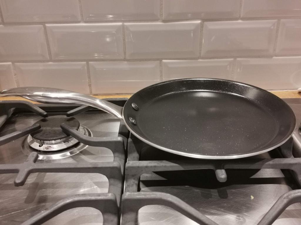 Dagelijkse kost pannenkoekenpan Jeroen Meus, Huis en Inrichting, Keuken | Potten en Pannen, Ophalen of Verzenden, Zo goed als nieuw